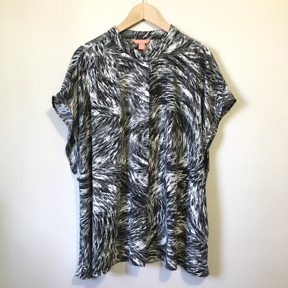 Trippy Furry Swirl Banded Collar Cap Sleeve Shirt - Picture 1 of 16